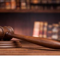 הקפאת הליכים – להלכה ולמעשה